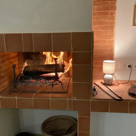 Avec Vue Sur Le Chateau De Montsegur * Montferrier